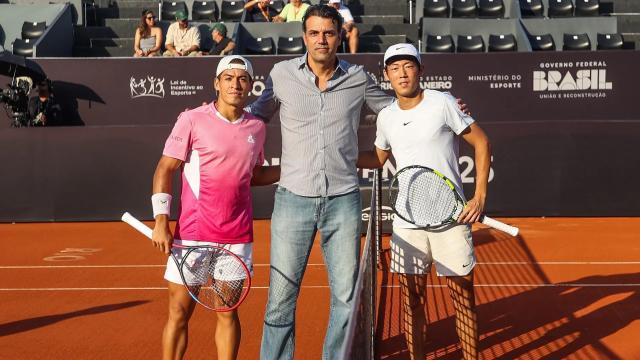 张奔斗：前青少年世界第一曾俊欣终于重返百强